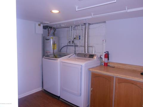 1041 Windsor Rd, Millstone, NJ 08535 photo 17