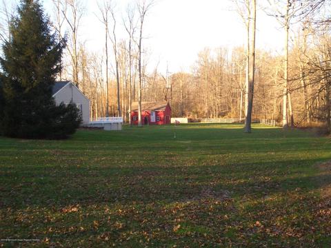 1041 Windsor Rd, Millstone, NJ 08535 photo 25