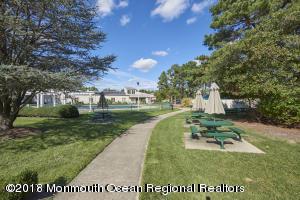 9 Meadowbrook Rd, Brick, NJ 08723 photo 35