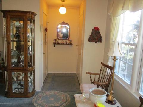 9 Meadowbrook Rd, Brick, NJ 08723 photo 6