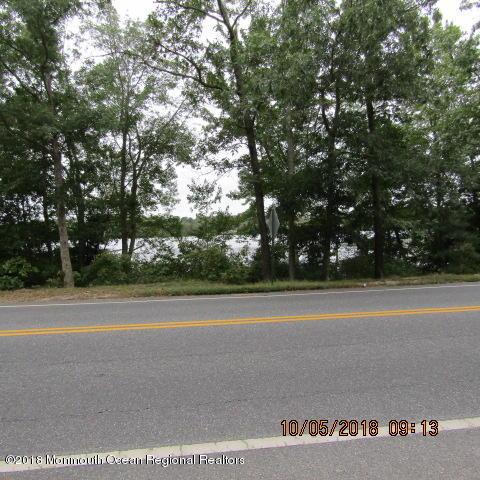 330 Station Dr, Forked River, NJ 08731 photo 4