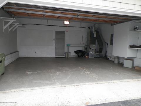 943 Birch Dr, Brielle, NJ 08730 photo 4