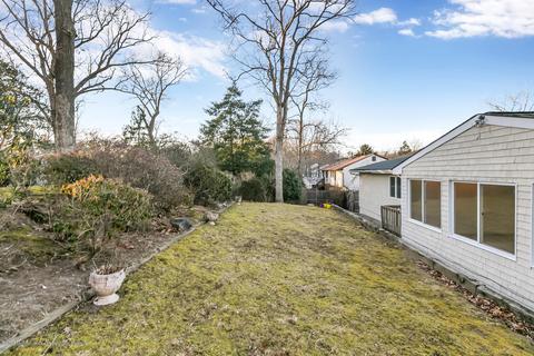943 Birch Dr, Brielle, NJ 08730 photo 3