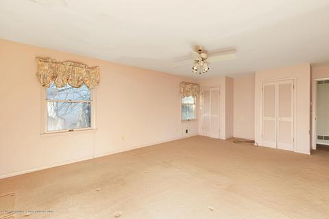 943 Birch Dr, Brielle, NJ 08730 photo 15