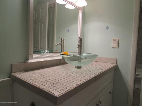 33 Maple Ln #D, Brielle, NJ 08730 photo 14