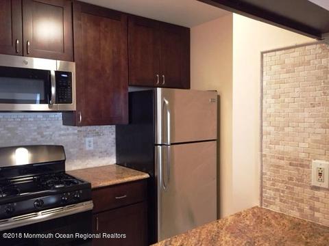 702 Daffodil Dr, Jackson, NJ 08527 photo 4