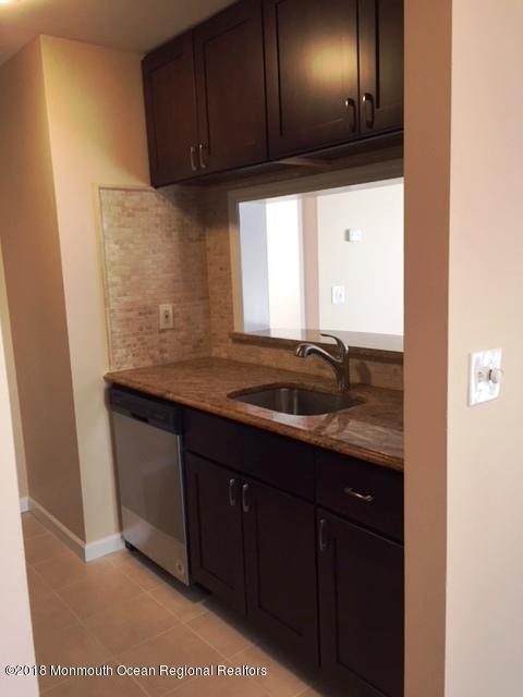702 Daffodil Dr, Jackson, NJ 08527 photo 3