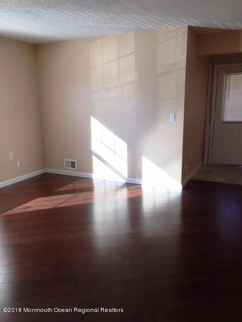 702 Daffodil Dr, Jackson, NJ 08527 photo 11