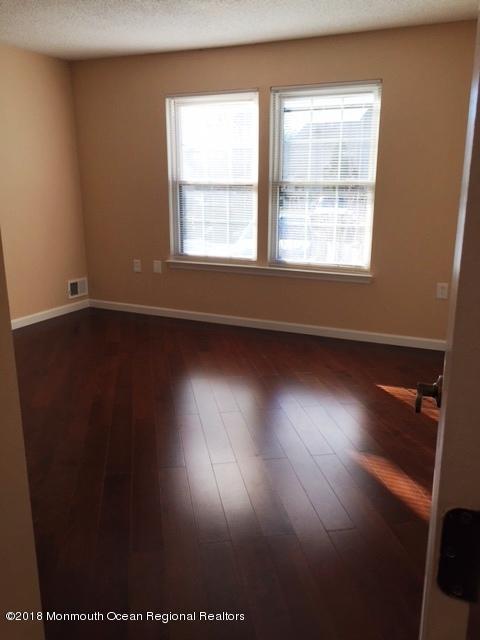 702 Daffodil Dr, Jackson, NJ 08527 photo 9