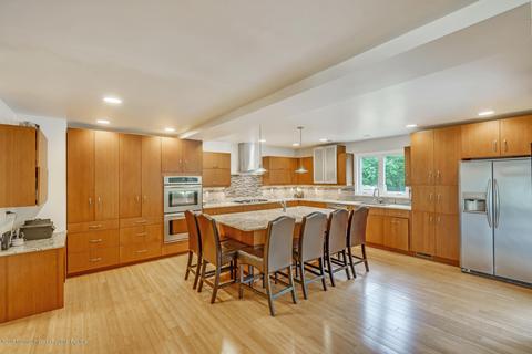 462 Basso St, Jackson, NJ 08527 photo 2