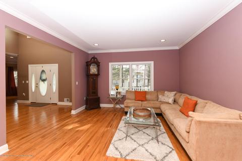 2 Monroe St, Matawan, NJ 07747 photo 6