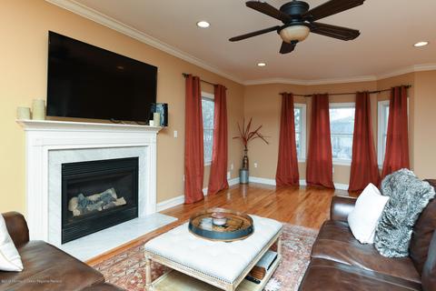 2 Monroe St, Matawan, NJ 07747 photo 11