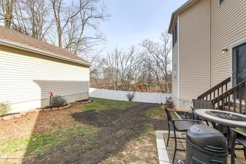2 Monroe St, Matawan, NJ 07747 photo 21