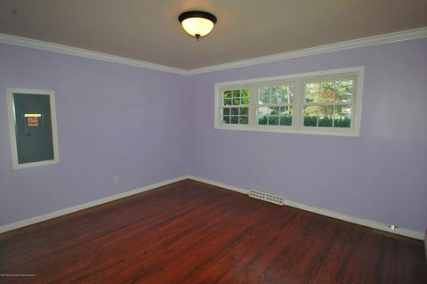 40 Appleton Dr, Hazlet, NJ 07730 photo 13
