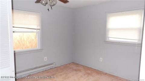 401 7th St, Waretown, NJ 08758 photo 5