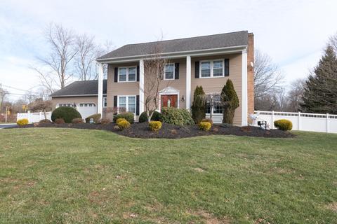 2 Eagle Way, Middletown, NJ 07748 photo 1