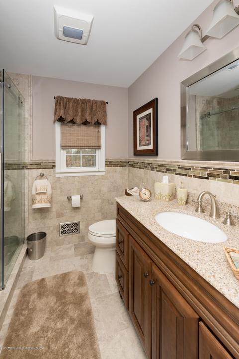 2 Eagle Way, Middletown, NJ 07748 photo 19