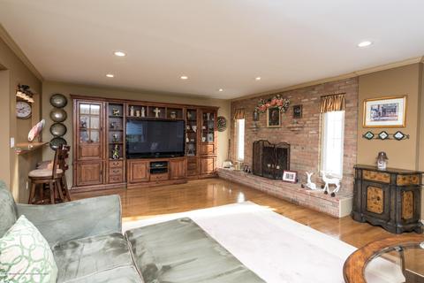 2 Eagle Way, Middletown, NJ 07748 photo 9