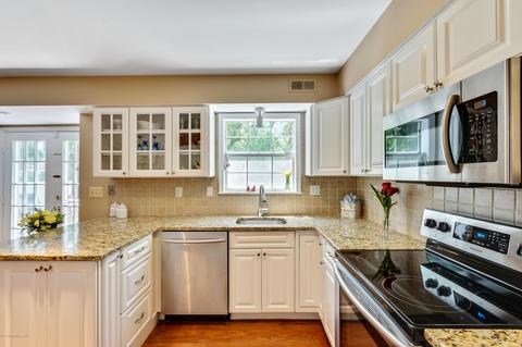 33 Maple Dr, Spring Lake Heights, NJ 07762 photo 9
