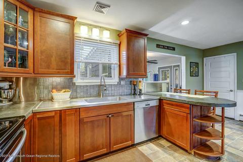 471 Commodore Dr, Forked River, NJ 08731 photo 20