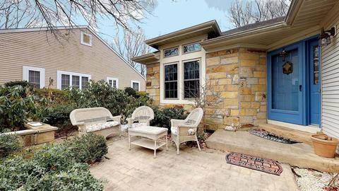 8 Thatcher Ct, Jackson, NJ 08527 photo 2