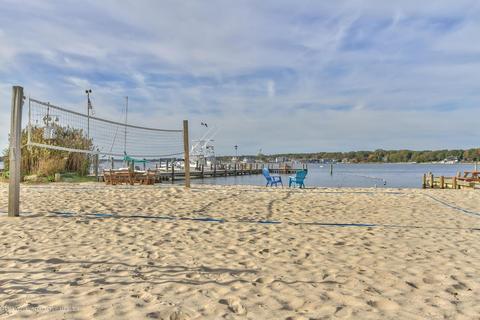 1 Circle Ct, Brick, NJ 08723 photo 4