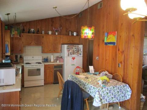 28 Scheiber Dr, Brick, NJ 08723 photo 9