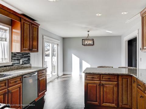 109 Midstreams Pl, Brick, NJ 08724 photo 7