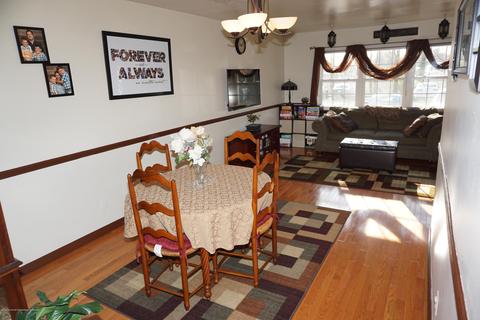 34 Townsend Dr, Matawan, NJ 07747 photo 5