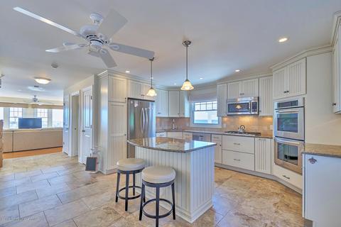 72 Ocean Ave, Lavallette, NJ 08735 photo 10