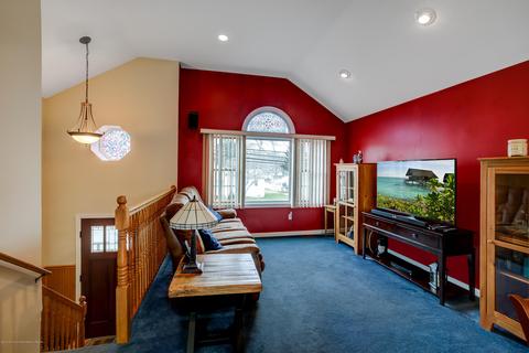 47 Pilot Dr, Brick, NJ 08723 photo 4