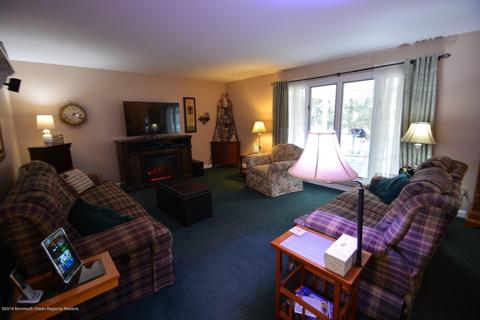 44 E 2nd St, Howell, NJ 07731 photo 4