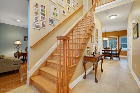 9 Concetta Ct, Howell, NJ 07731 photo 5