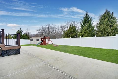 9 Concetta Ct, Howell, NJ 07731 photo 42