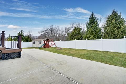 9 Concetta Ct, Howell, NJ 07731 photo 41