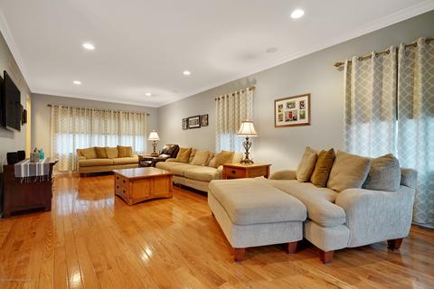 9 Concetta Ct, Howell, NJ 07731 photo 8