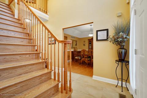 9 Concetta Ct, Howell, NJ 07731 photo 4