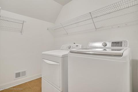 9 Concetta Ct, Howell, NJ 07731 photo 35