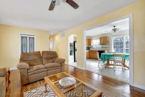 75 E Connecticut Concourse, Jackson, NJ 08527 photo 6