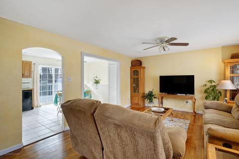 75 E Connecticut Concourse, Jackson, NJ 08527 photo 8