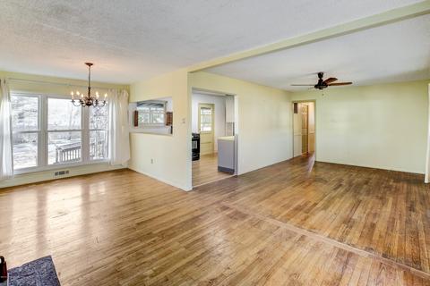 204 Third Ave, Tuckerton, NJ 08087 photo 5