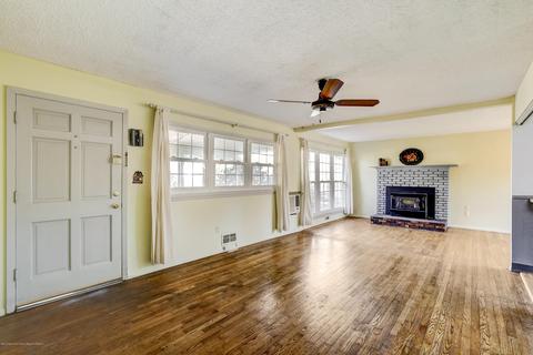 204 Third Ave, Tuckerton, NJ 08087 photo 7
