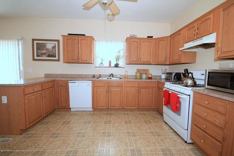 20 Oneida Ave, Waretown, NJ 08758 photo 9