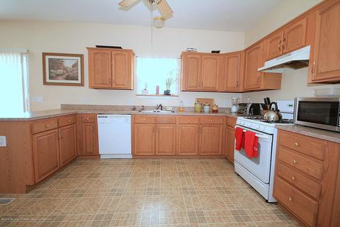 20 Oneida Ave, Waretown, NJ 08758 photo 8