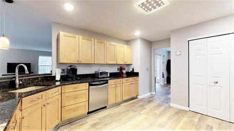 558 Buttonwood Dr, Jackson, NJ 08527 photo 10