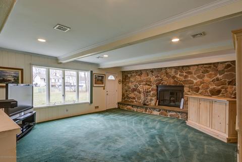 8 Colonial Dr, Matawan, NJ 07747 photo 22
