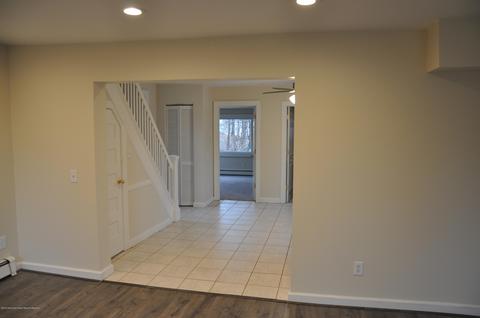 1458 Ratzer Rd, Wayne, NJ 07470 photo 5