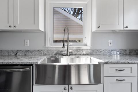 610 E Arverne Ave, Ocean Gate, NJ 08740 photo 10
