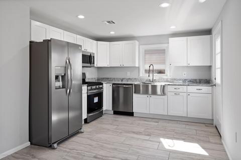 610 E Arverne Ave, Ocean Gate, NJ 08740 photo 6