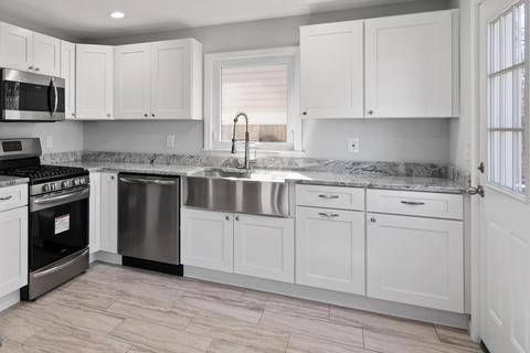 610 E Arverne Ave, Ocean Gate, NJ 08740 photo 8
